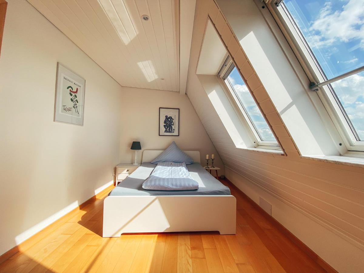 Rheinloft 3 - Grosse Giebelwohnung Mit Dachterrassen An Der Rheinpromenade Emmerich Exterior photo